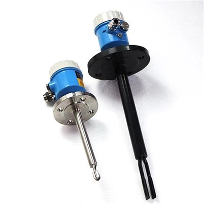 Как работи превключвателят за ниво на камертон в течност с висок вискозитет?